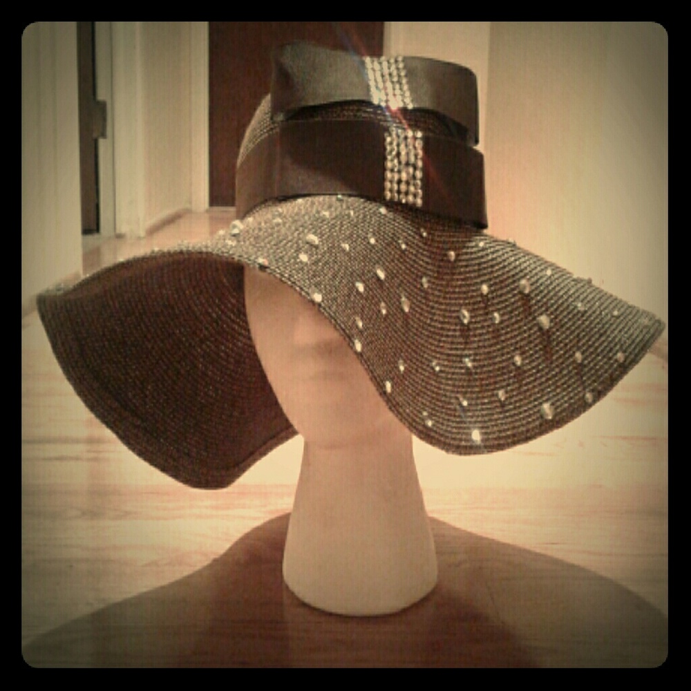 Perfect for church, or tea time